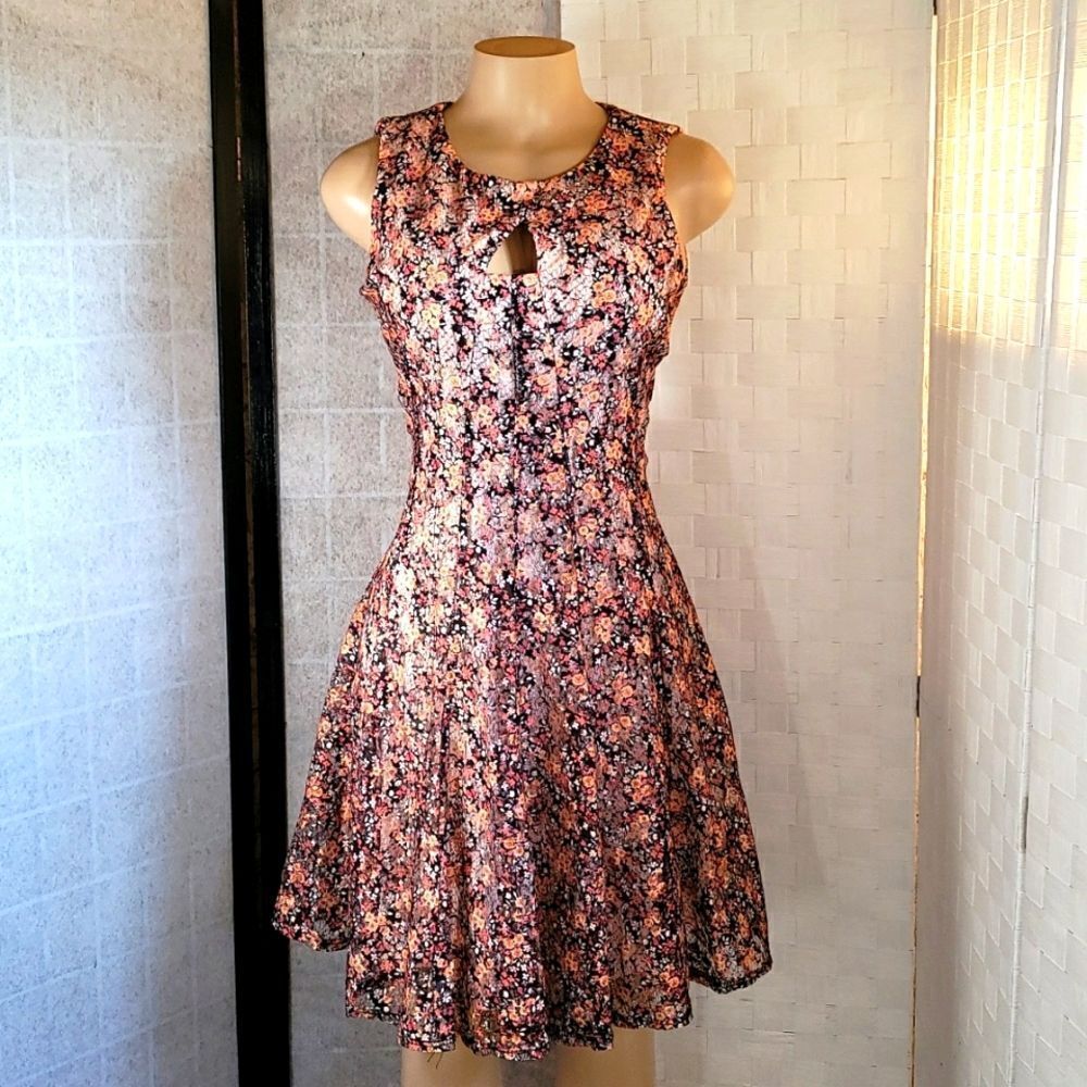 ESTABLISHED SLEEVELESS FIT&FLARE LACE FLORAL DESIGN WOMEN'S DRESS